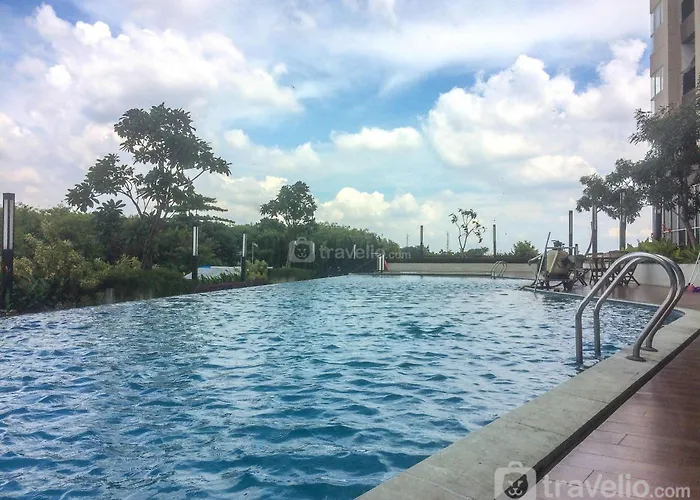 Minimalist&Posh 1BR The Oasis Cikarang Apartment By Travelio