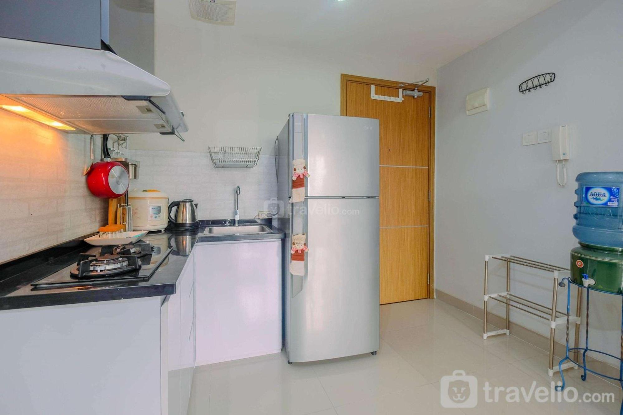 Minimalist&posh 1br The Oasis Cikarang By Travelio Apartemen *