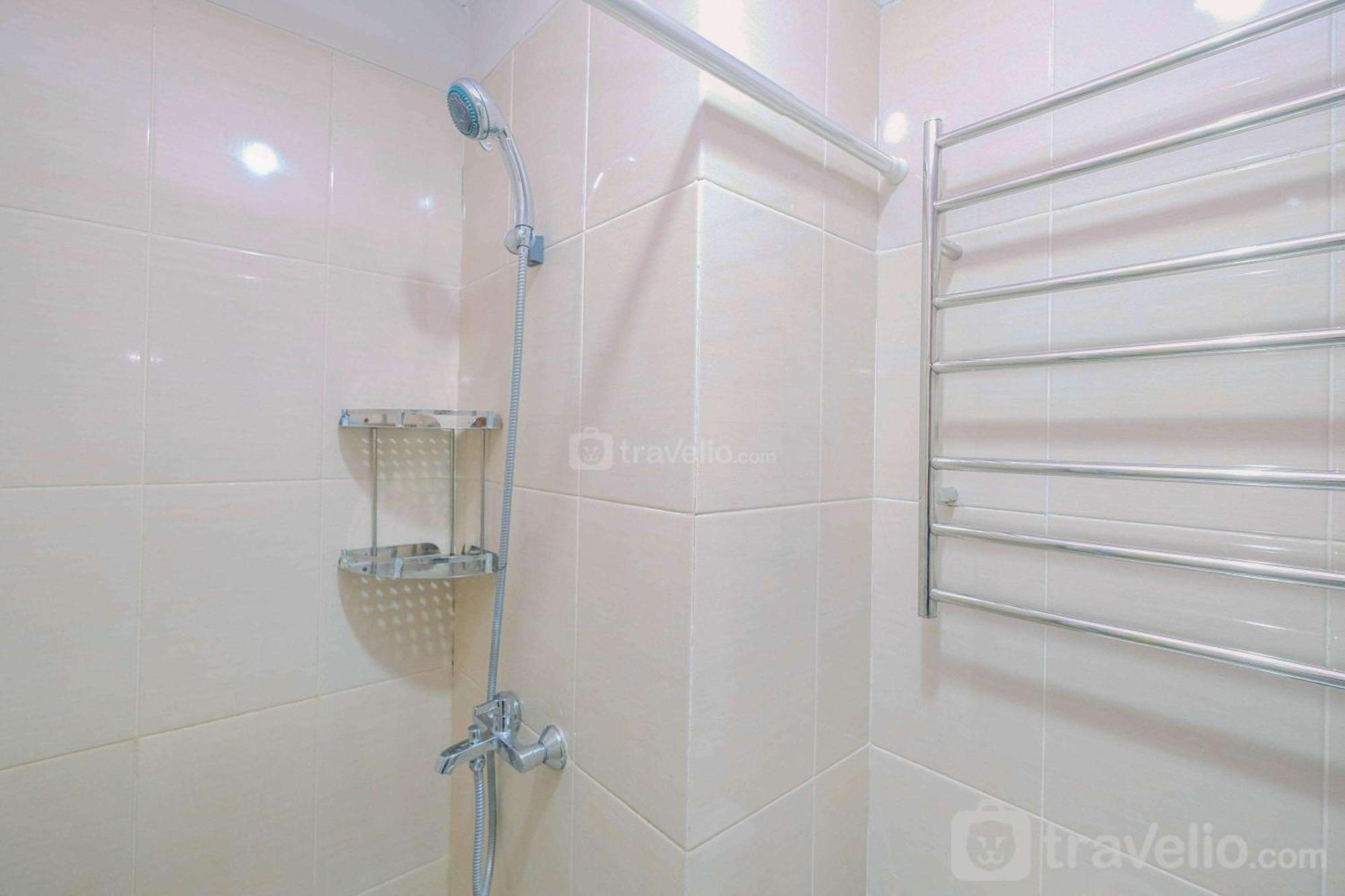Minimalist&posh 1br The Oasis Cikarang By Travelio Apartemen