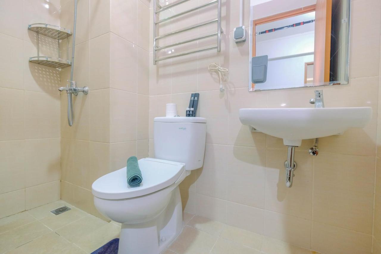 Minimalist&posh 1br The Oasis Cikarang By Travelio Bekasi